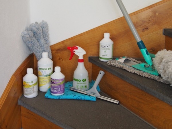 Bild-Fr-hjahrsputz550c2b0852b30